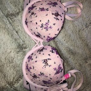 Victoria Secret Pink Bra 💗